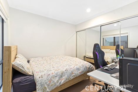 Property photo of 5 Grenaroff Walk Lyndhurst VIC 3975