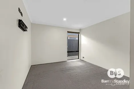 Property photo of 54 Capstan Place Geographe WA 6280