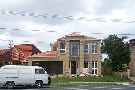 387 Bayview St, Hollywell, QLD 4216