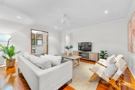 Property photo of 39 Watcombe Street Wavell Heights QLD 4012