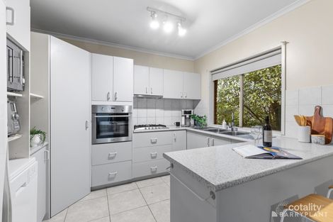 Property photo of 2/2 Highton Street Ringwood East VIC 3135