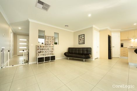 Property photo of 4 Ellora Court Lavington NSW 2641