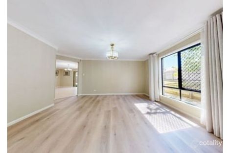 Property photo of 28 Injune Circuit Calamvale QLD 4116