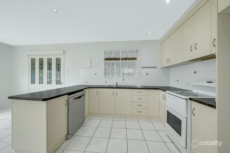 Property photo of 3 Brolga Avenue New Auckland QLD 4680