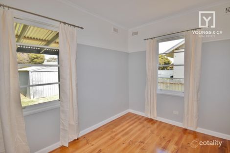 Property photo of 48 Grutzner Avenue Shepparton VIC 3630