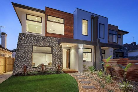 9a Sebastopol St, Caulfield North, VIC 3161