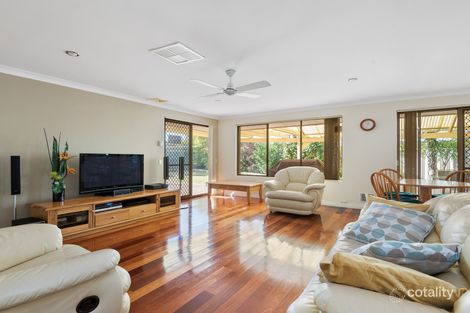 Property photo of 2 Alexis Place Duncraig WA 6023