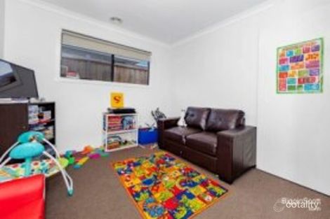 Property photo of 5 Morinda Street Wallan VIC 3756