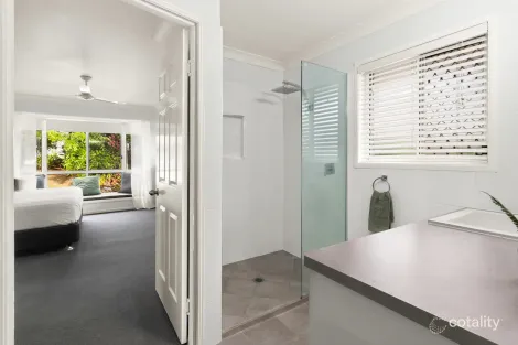 Property photo of 13 Bowen Street The Range QLD 4700