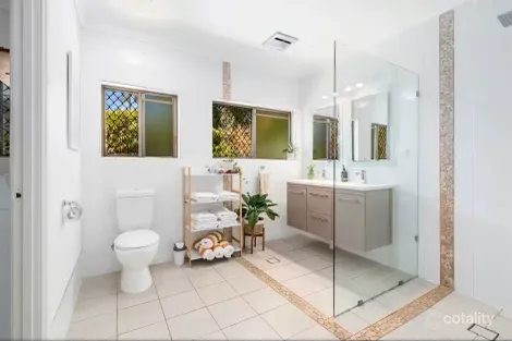 Property photo of 17 Conch Close Trinity Beach QLD 4879