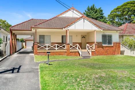 8 Sumner St, Sutherland, NSW 2232