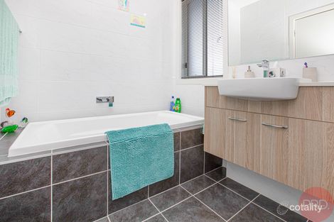 Property photo of 40 Portabello Crescent Thornton NSW 2322