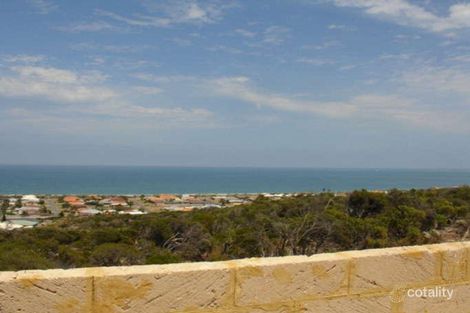 Property photo of 30 Silvery Wave Vista Wandina WA 6530