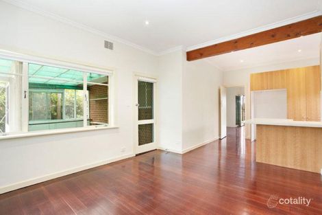 13 Hilltop Cres, Ivanhoe East, VIC 3079