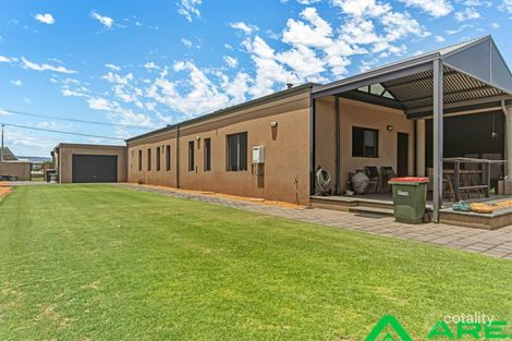 Property photo of 122 Milner Road High Wycombe WA 6057