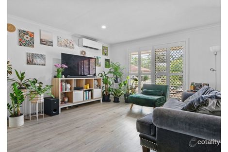 Property photo of 4 Pepperina Place Fitzgibbon QLD 4018