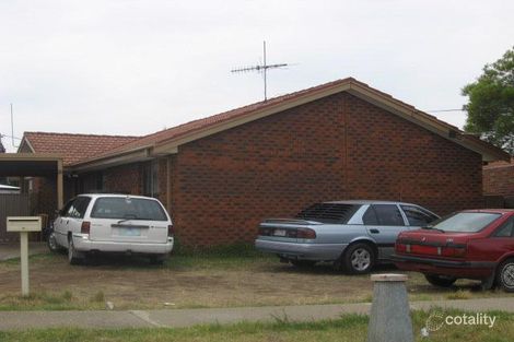 16 Kingdom Ave, Kings Park, VIC 3021