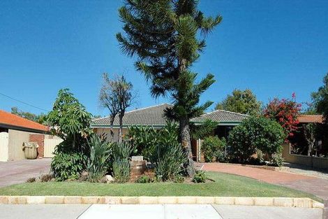 Property photo of 274 North Beach Road Karrinyup WA 6018