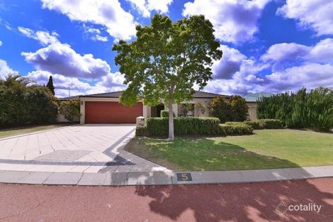 Property photo of 5 Dunrobin Lane Carramar WA 6031