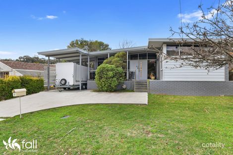 Property photo of 48 Henley Street Lindisfarne TAS 7015