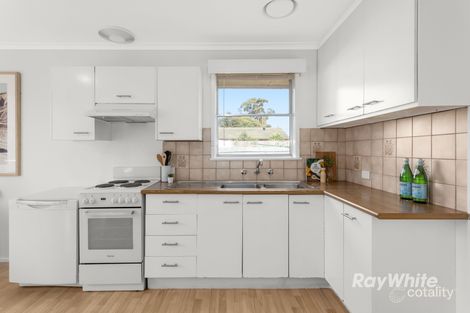 Property photo of 31 Mulberry Crescent Frankston North VIC 3200