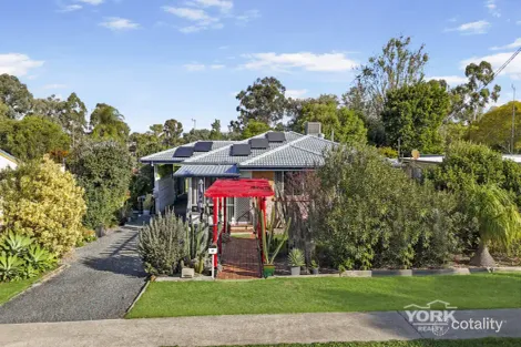 6 Copp St, Pittsworth, QLD 4356