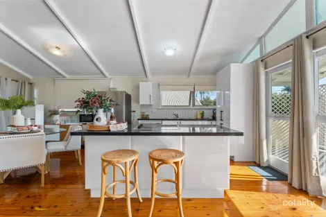 Property photo of 109 Dawson Road Upper Mount Gravatt QLD 4122