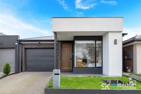 24 Eremaea Rd, Craigieburn, VIC 3064