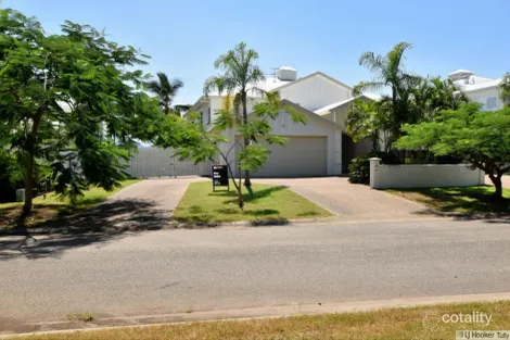 Property photo of 2/23 Poinciana Boulevard Cardwell QLD 4849
