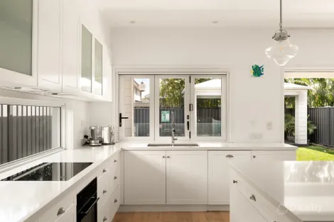 Property photo of 30 Ure Street Hendra QLD 4011