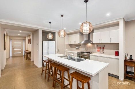 Property photo of 9 Thomas Drive Hopetoun Park VIC 3340