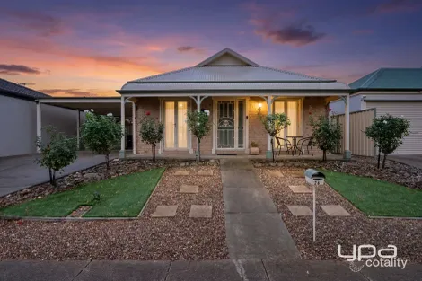 26 Harrington Dr, Melton West, VIC 3337