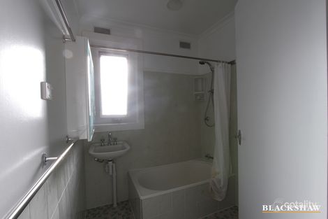 Property photo of 1/2 Gerald Street Queanbeyan NSW 2620