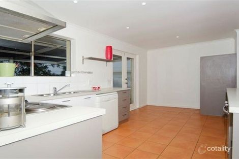 Property photo of 42 Caffrey Crescent Port Willunga SA 5173