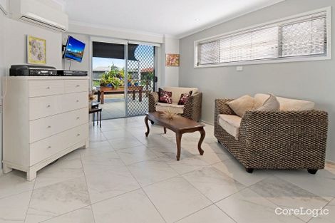 Property photo of 35 Sunshine Boulevard Broadbeach Waters QLD 4218