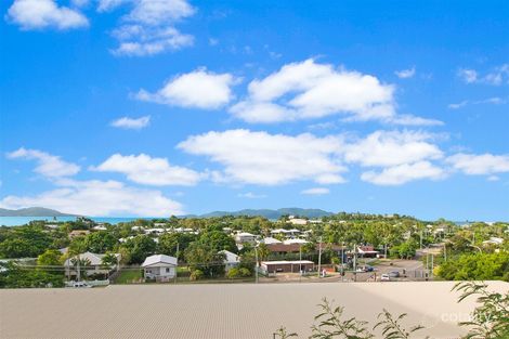 Property photo of 4/27 Gilbert Crescent Castle Hill QLD 4810