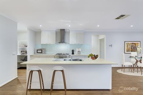 Property photo of 33 Evolve Esplanade Wollert VIC 3750