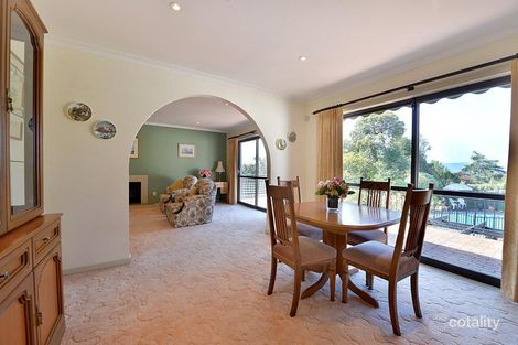 Property photo of 332 Gallaghers Road Glen Waverley VIC 3150