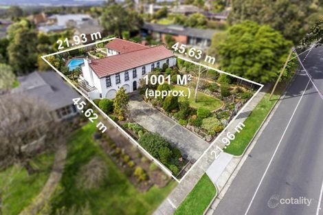 Property photo of 332 Gallaghers Road Glen Waverley VIC 3150