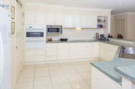 Property photo of 10 Silverdell Place Surf Beach NSW 2536