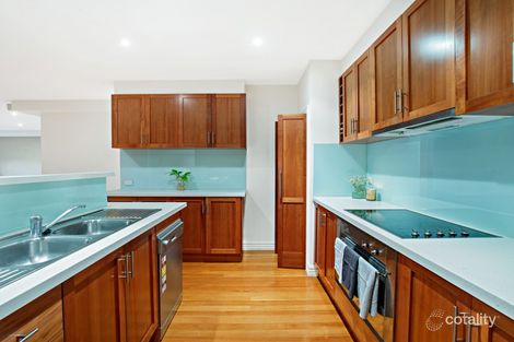 Property photo of 76 Jindabyne Avenue Taylors Hill VIC 3037