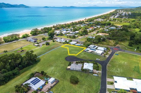 4 Seaview Ct, Wongaling Beach, QLD 4852