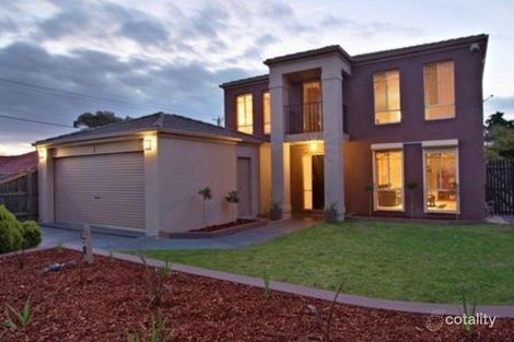 3 Stefans Ct, Skye, VIC 3977