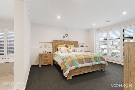 Property photo of 7 Willard Court Berwick VIC 3806