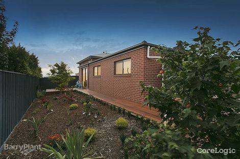 Property photo of 7 Willard Court Berwick VIC 3806