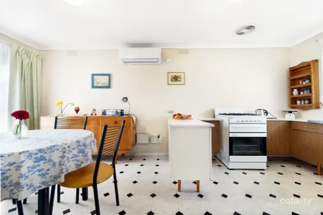 Property photo of 5 Jessie Street Noble Park VIC 3174