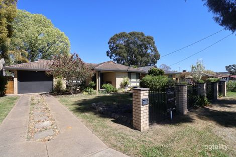 448 Lake Albert Rd, Lake Albert, NSW 2650