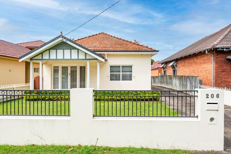 Property photo of 206 Parkway Avenue Hamilton South NSW 2303