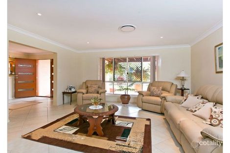 6 Bedarra St, Redland Bay, QLD 4165