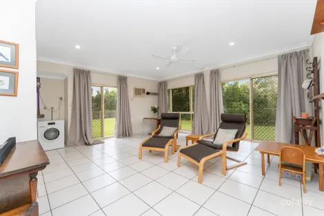 Property photo of 6 Octagonal Crescent Kelso QLD 4815